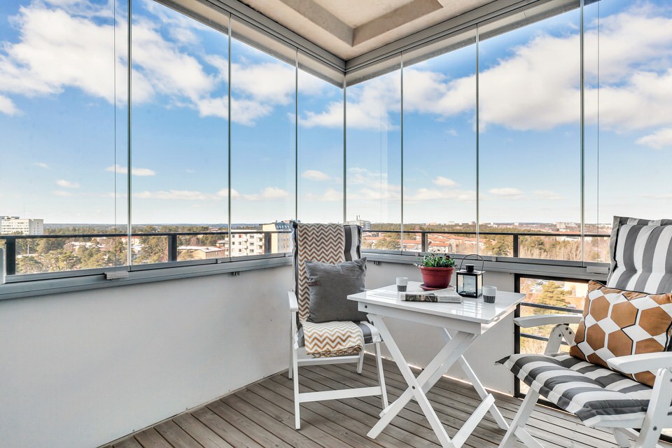 balkonginglasning blackeberg 1.jpg