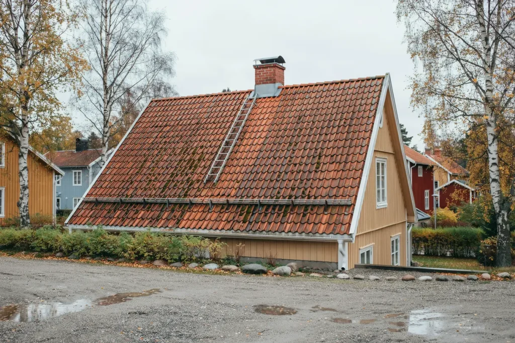 september r r tt tid att se ver taks kerheten s f rbereder du huset inf r h stens regn och vinterunderh ll